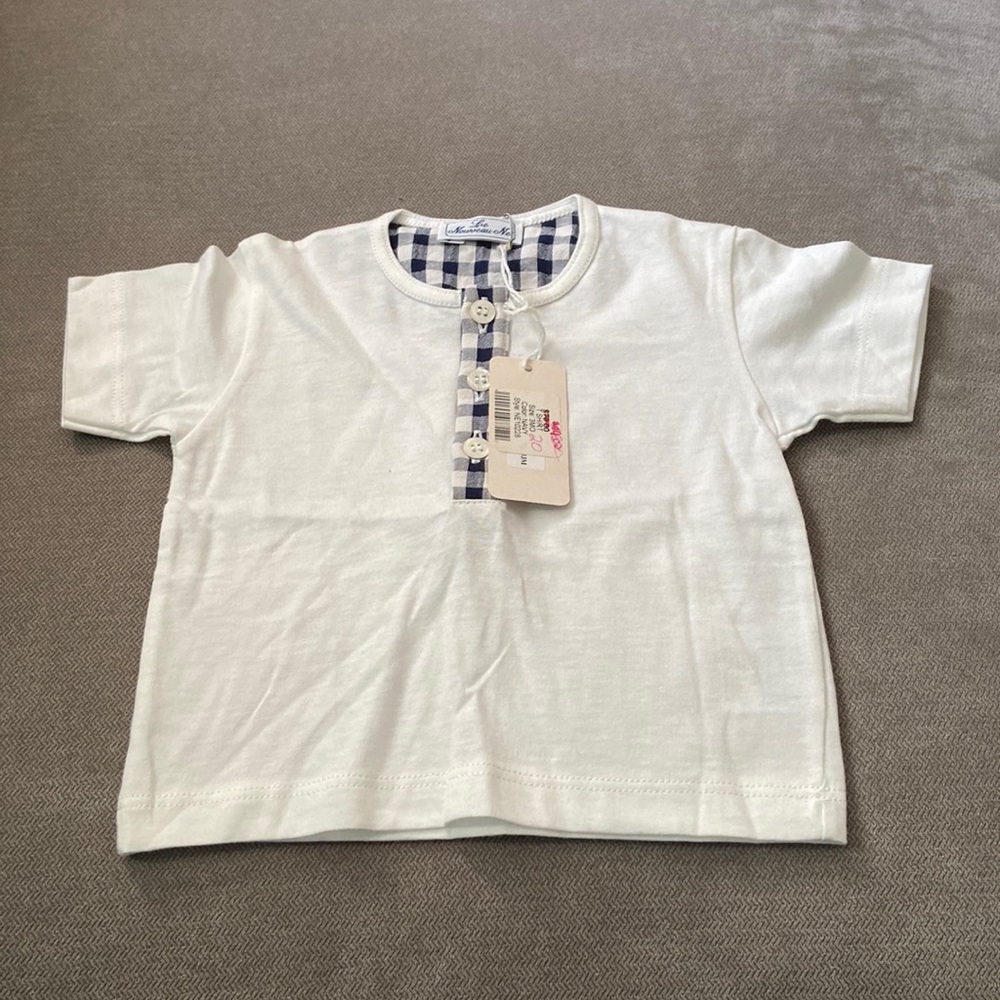 NWT! Buttoned T-shirt